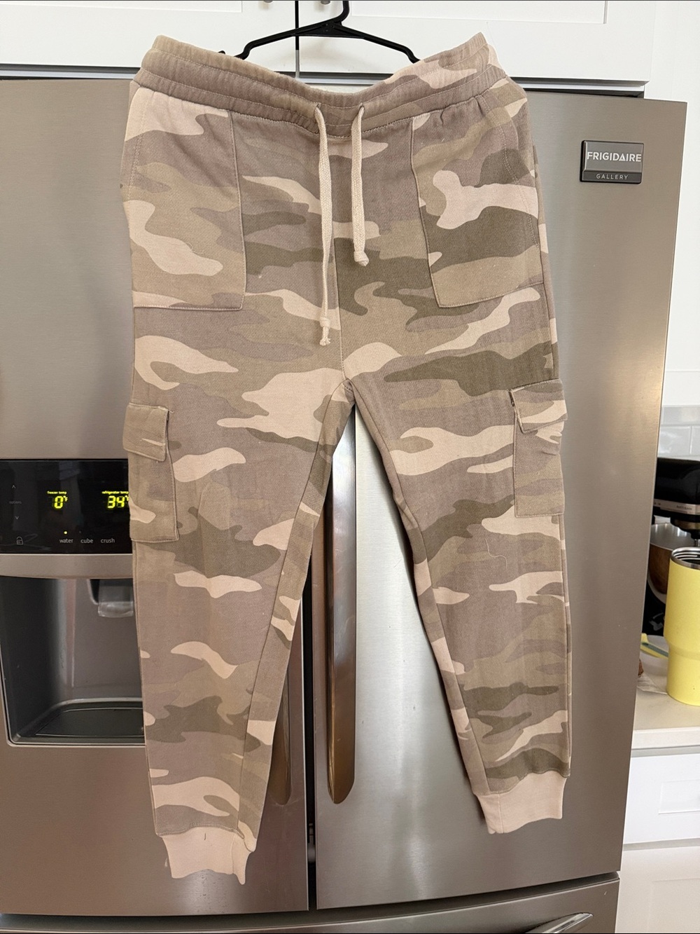 bloom Men's Tan & Beige Camo Cargo Joggers
